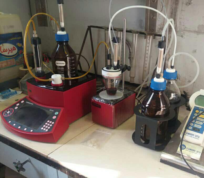 بکارگیری کارل فیشر تیتراتور KFT21 در پالایشگاه اصفهان برای تعیین آب در نفت خام